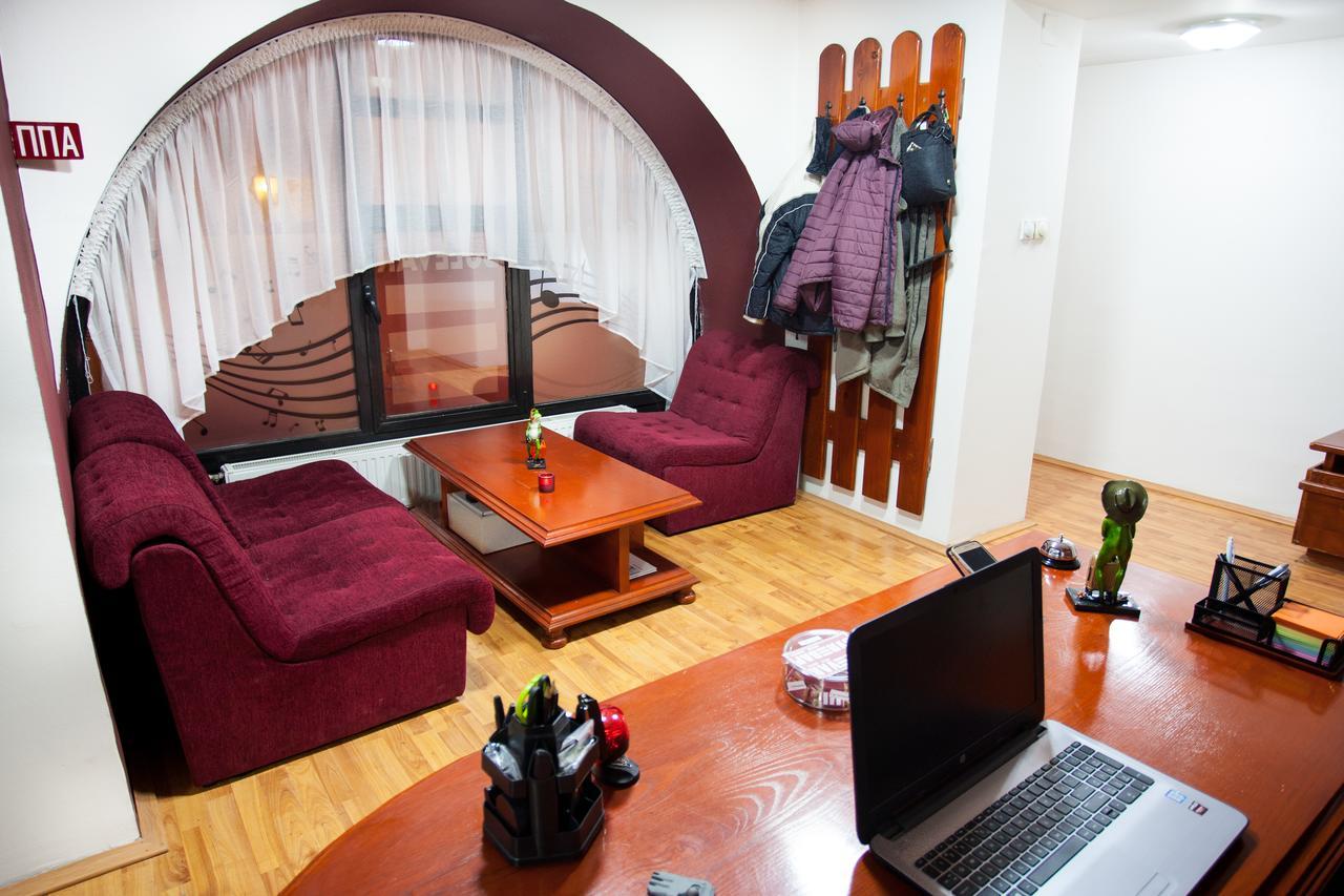 The Bulevard Hotel Скопье Экстерьер фото