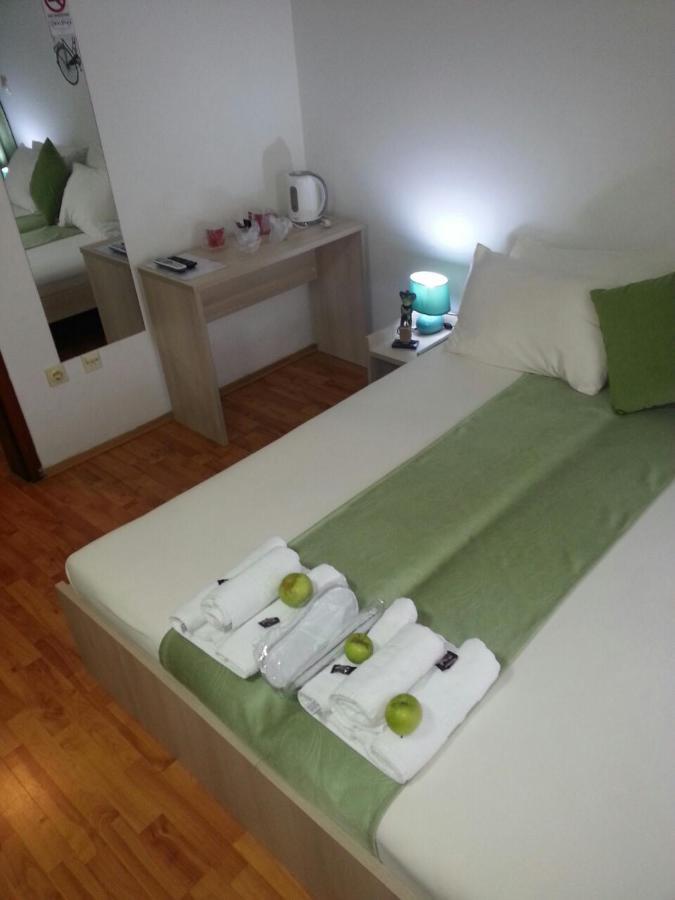 The Bulevard Hotel Скопье Экстерьер фото